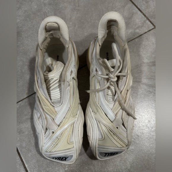 Balenciaga Tyrex Sneaker - Picture 5 of 10